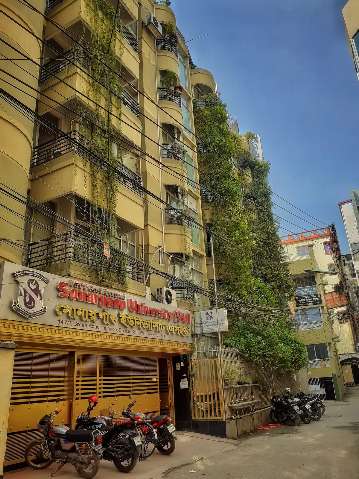 Campus building