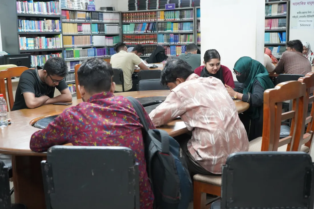 Library 10